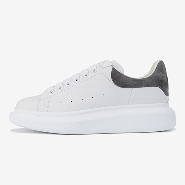 Alexander McQueen oversole suede grey