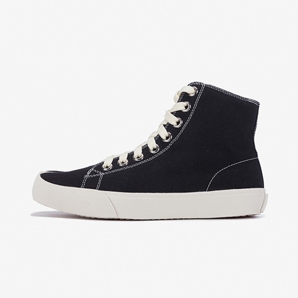 Maison Margiela 20SS Tabi High-Top Sneakers