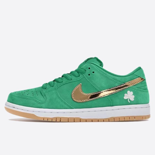 Nike SB Dunk Low 