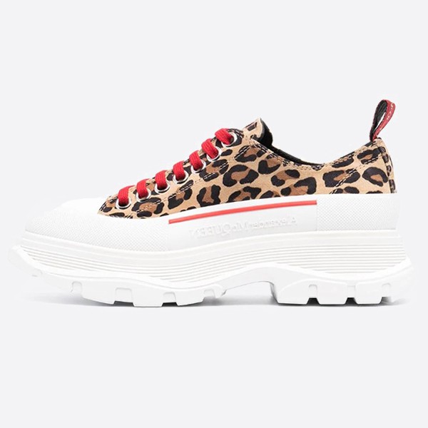 Alexander McQueen Tread Slick lace-up shoes 650779WHZW1