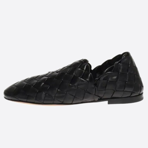 Bottega Veneta Intrecciato Leather Slippers 620304VBTR01000
