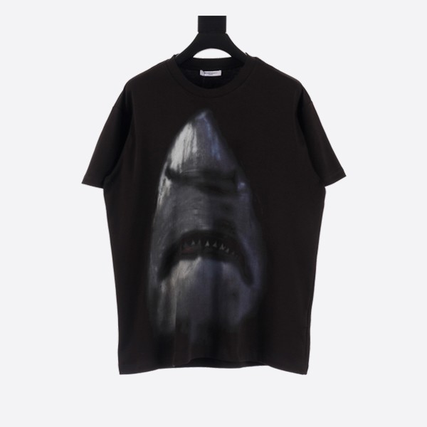 Givenchy shark print T-shirt