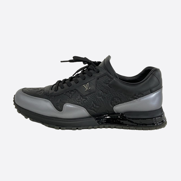 Louis Vuitton Run Away Classic Running Shoes 1A8V59